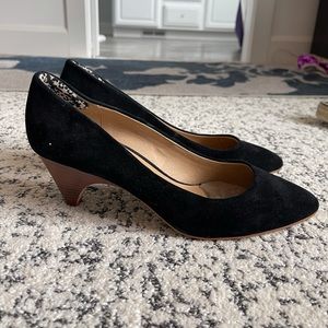 M4de mini heels